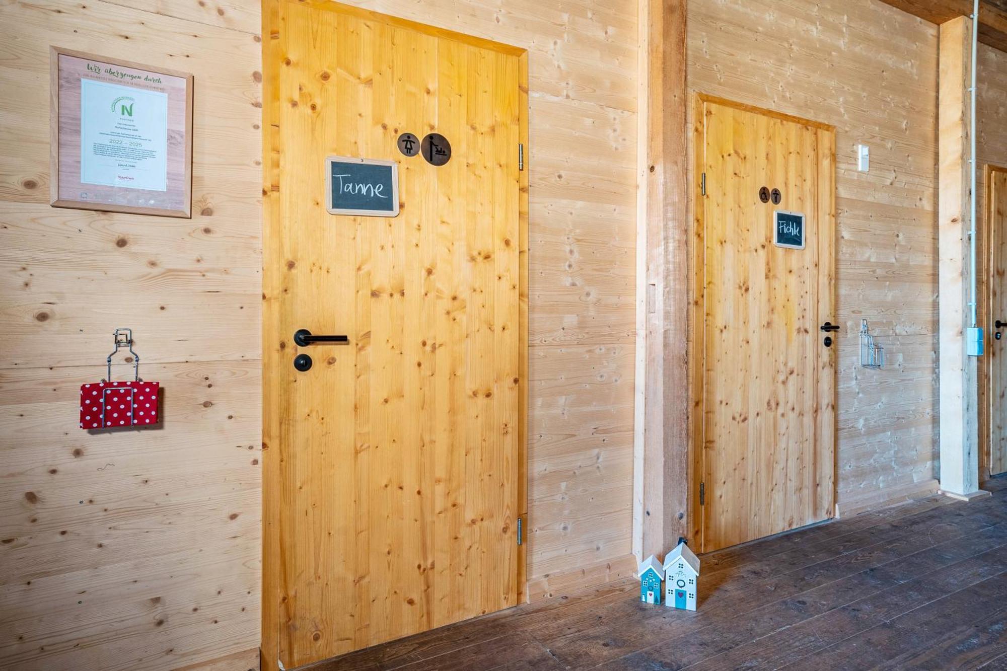 Tiny Houses Der Dorfscheune Bieselsberg Zewnętrze zdjęcie